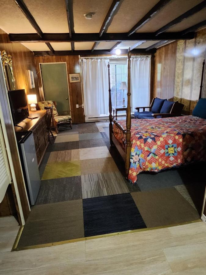 Hotel Pocono Mountain And 3*